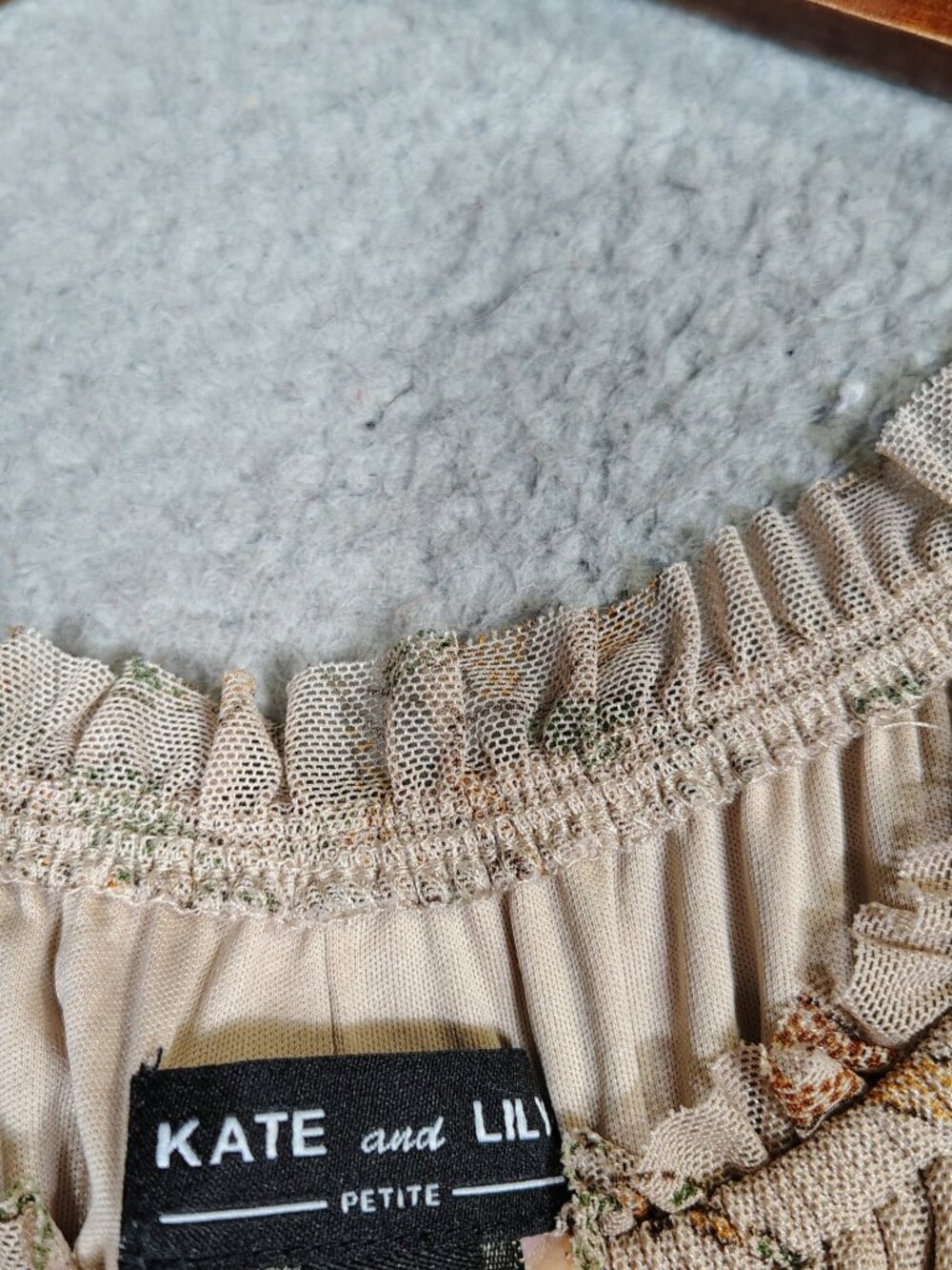 Kate And Lily Maxi Dress Women 4 Petite Beige Paisley Mesh Tiered Ruffle Cottage - Picture 3 of 11